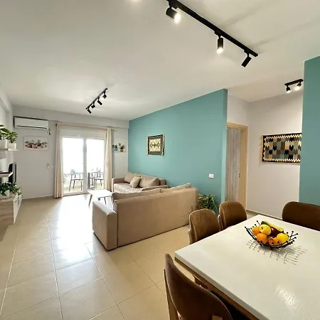 Apartment Trea - On Private With Sunbed & Umbrella *