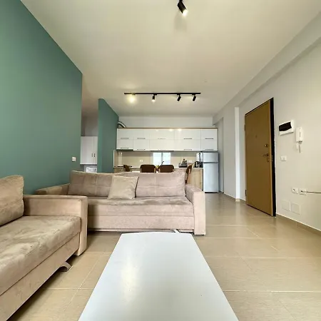 Apartment Trea - On Private With Sunbed & Umbrella *