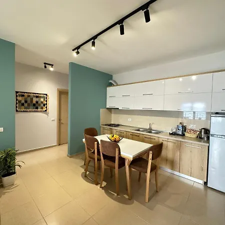 Trea - On Private With Sunbed & Umbrella Apartment