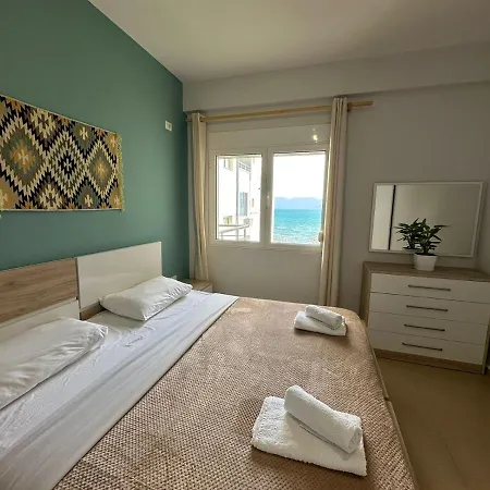 Apartment Trea - On Private With Sunbed & Umbrella *