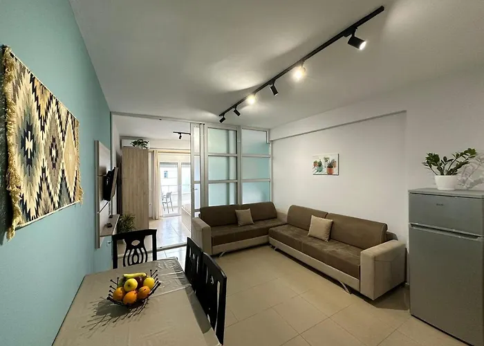 Trea - On Private With Sunbed & Umbrella Appartamento