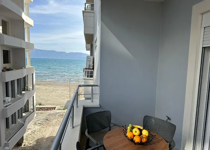 Trea - On Private With Sunbed & Umbrella *