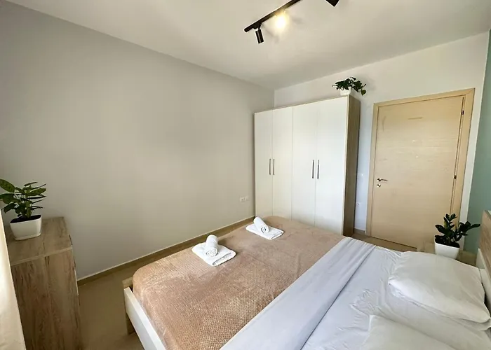 Trea - On Private With Sunbed & Umbrella Appartamento *